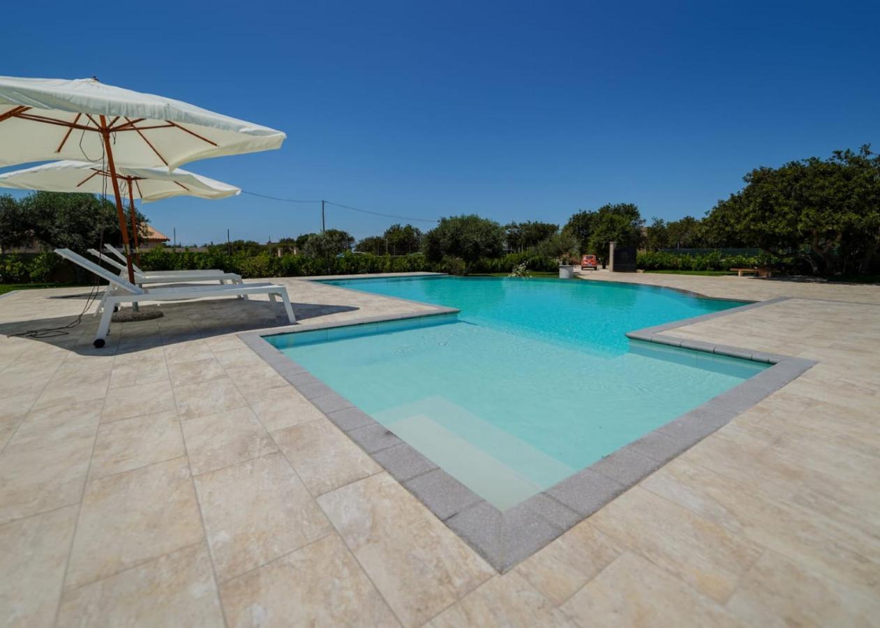 Casa Vacanze Il Mandorlo شيكلي المظهر الخارجي الصورة
